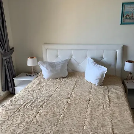 Апартамент Cascadas Block A Слънчев бряг